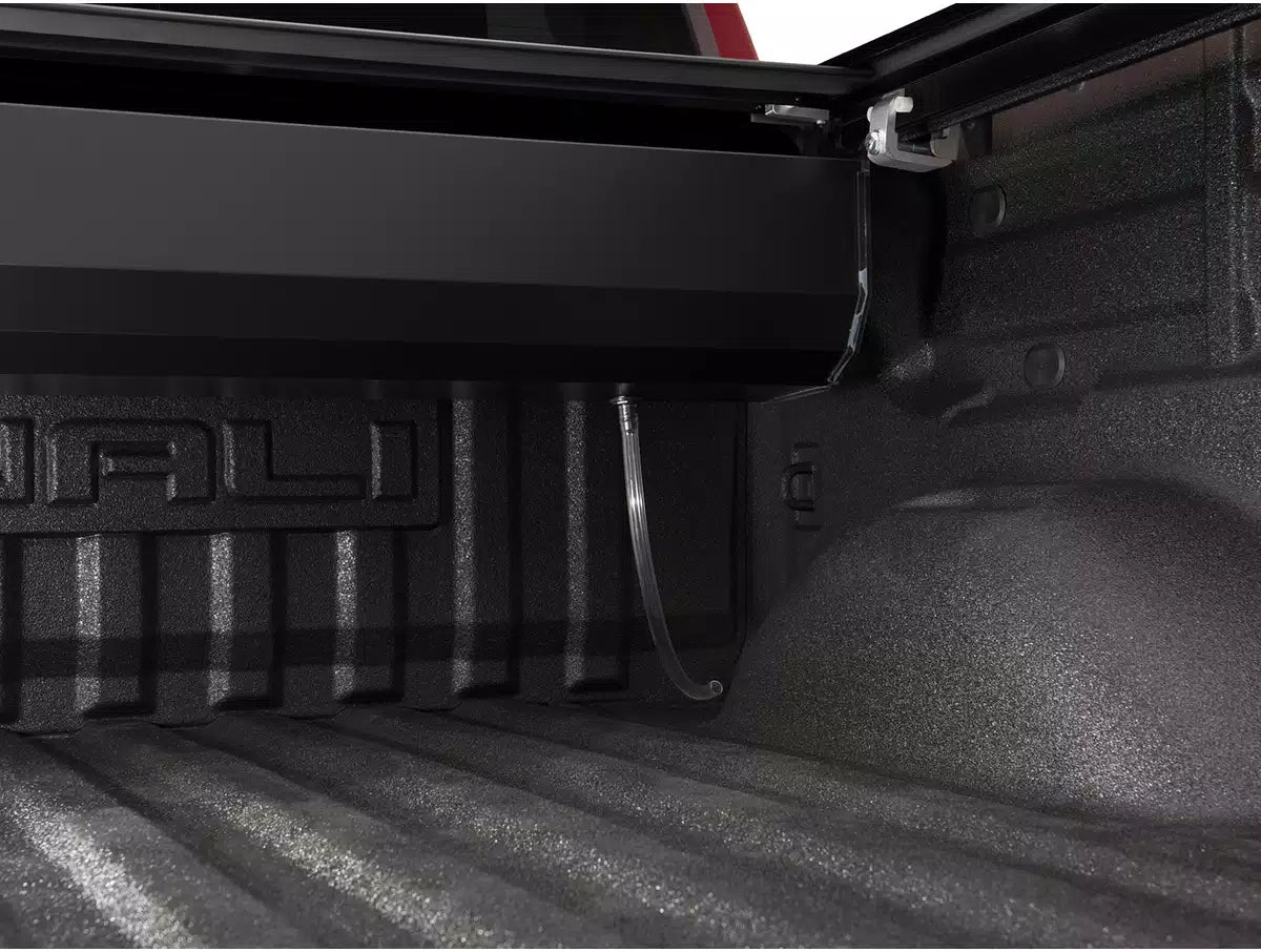 Retrax 2016-2023 Toyota Tacoma, 5'1" Bed  Pro MX Manual Retractable Tonneau Cover-Part #:80851