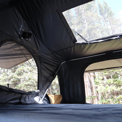 4x4 Colorado Alto Elite Hardshell Rooftop Tent (King Size)