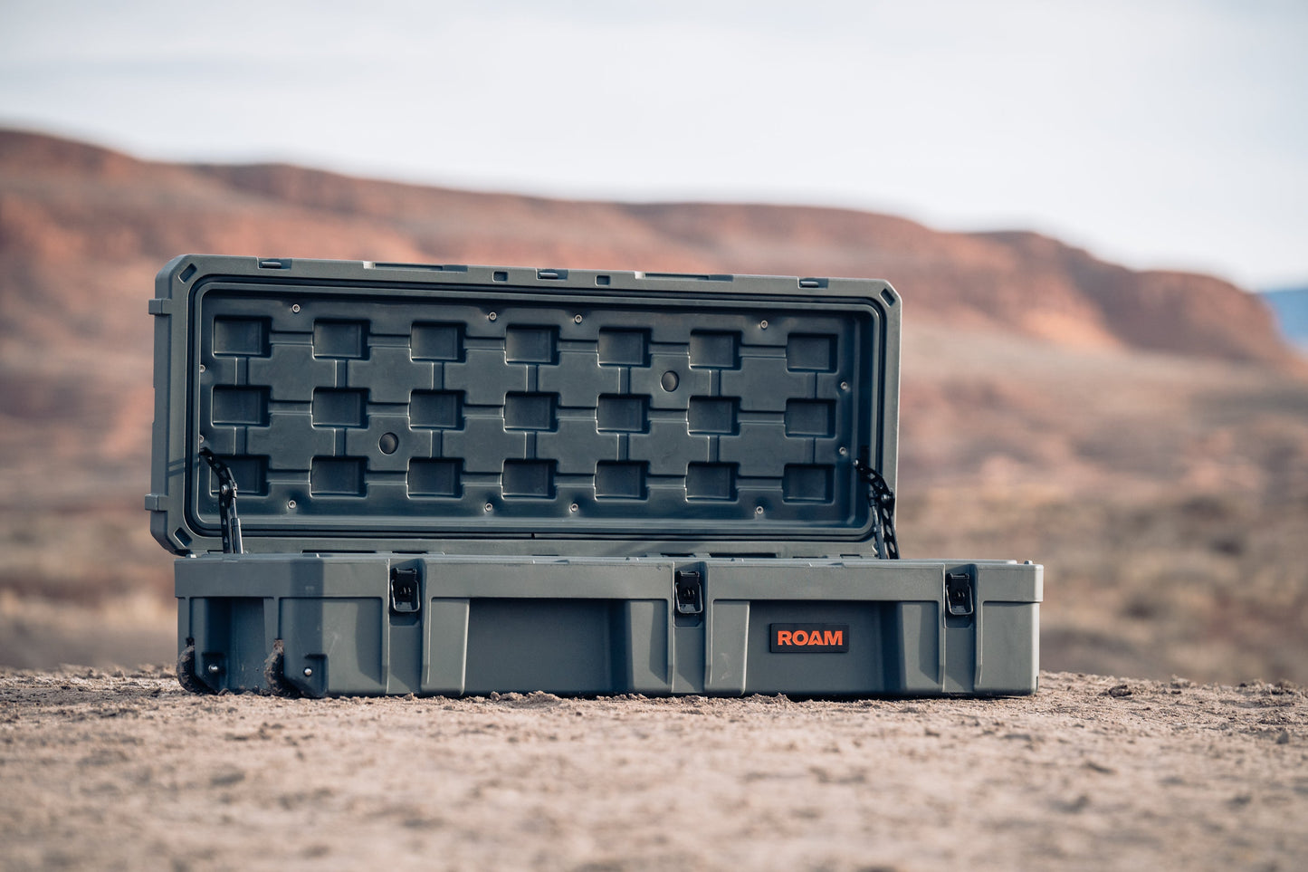 Roam 128L Rolling Rugged Case