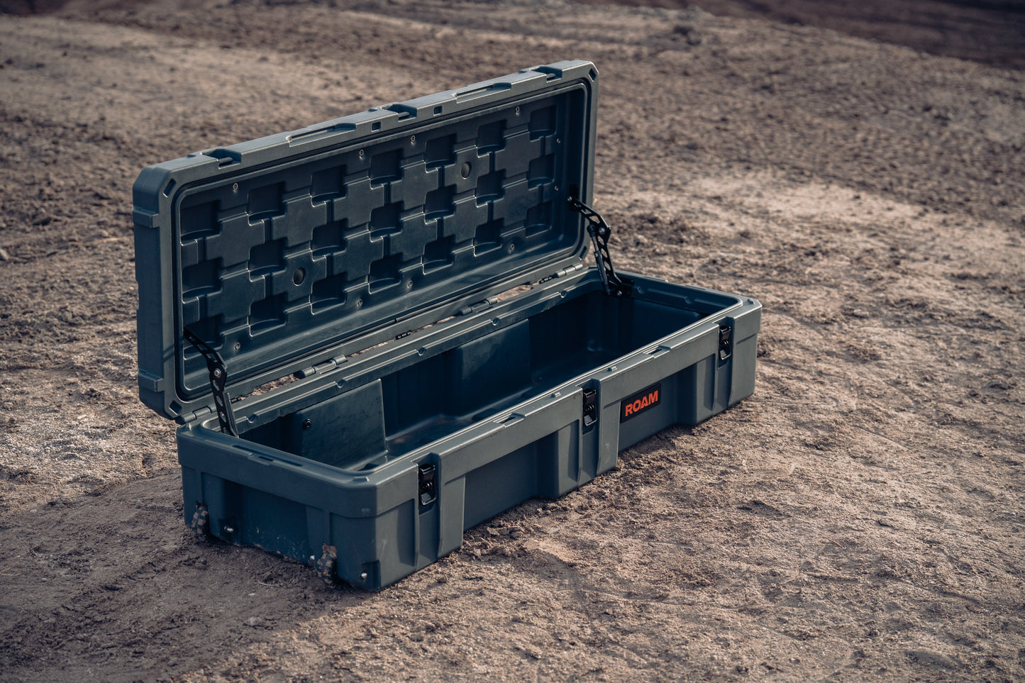 Roam 128L Rolling Rugged Case