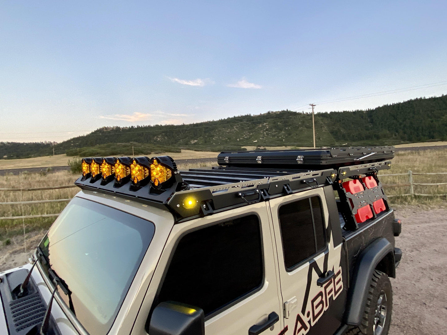 Alpha Jeep Gladiator Full Cab Rack-Overland Roof Rack-upTOP Overland-upTOP Overland