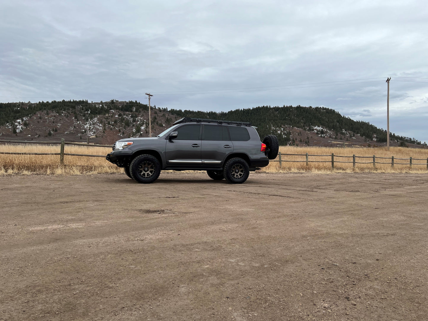 Alpha Toyota Land Cruiser 200 7th Generation Roof Rack (2007-2021)-upTOP Overland-upTOP Overland