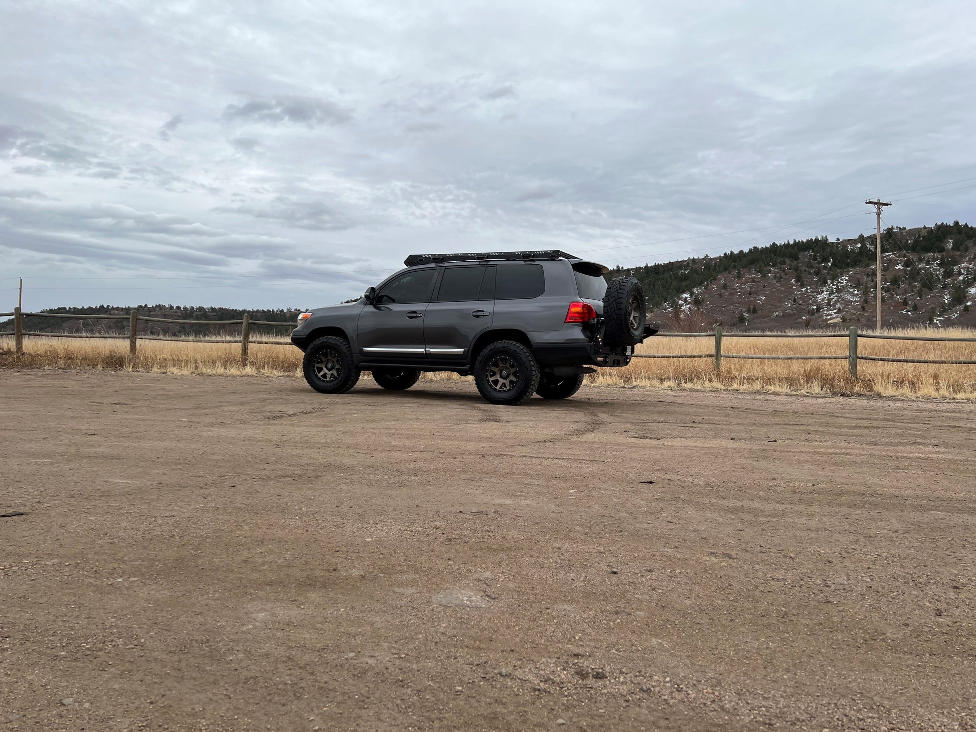 Alpha Toyota Land Cruiser 200 7th Generation Roof Rack (2007-2021)-upTOP Overland-upTOP Overland