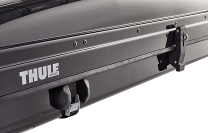 Thule Basin hard-shell rooftop tent