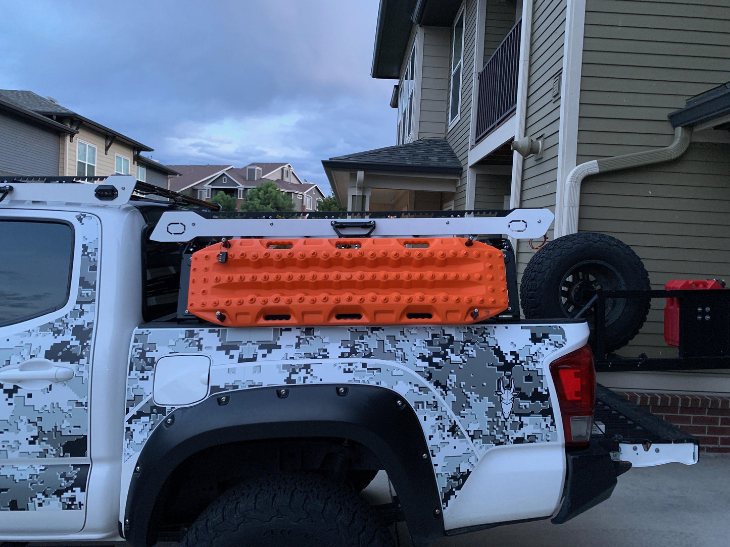 TracMOUNT-Brackets-upTOP Overland-upTOP Overland