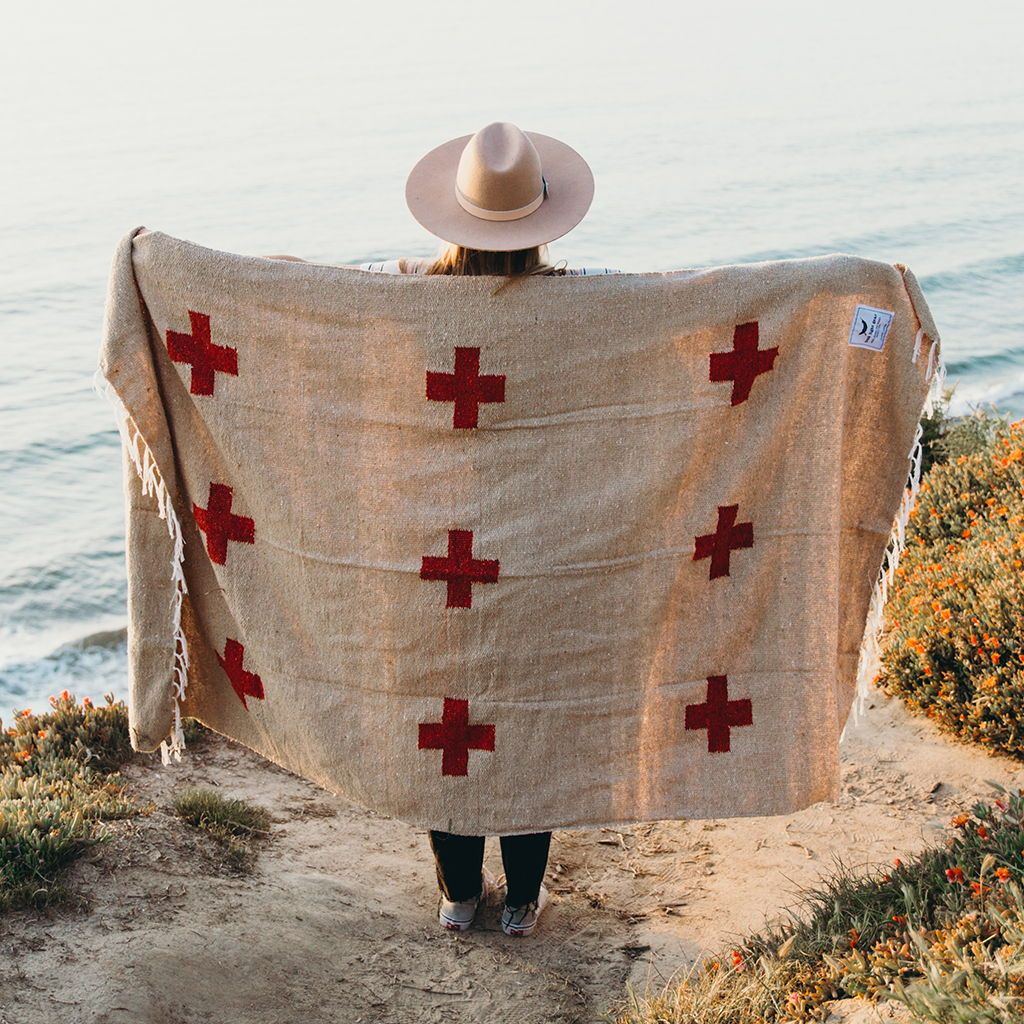 POSITIVE VIBRATIONS BLANKET